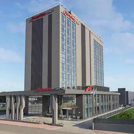 Hampton By Hilton Airport Hotel 4*