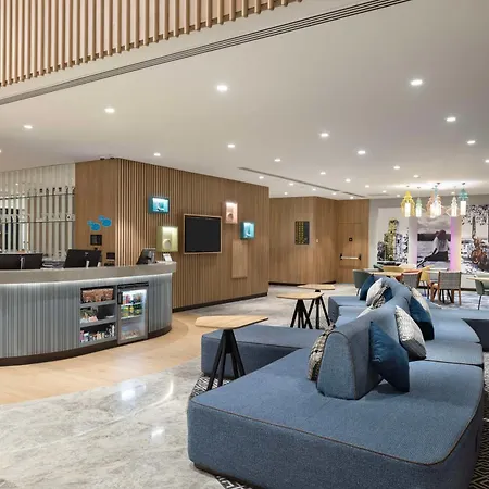 Hampton By Hilton Airport 4*